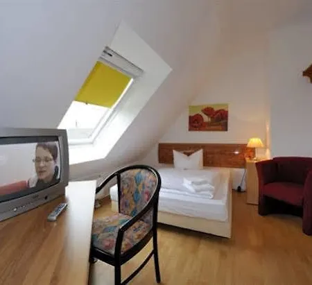 Hotell Rhein Neckar 3*